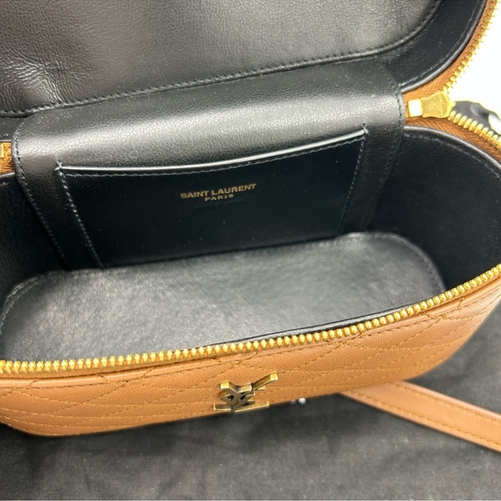 SOLD!!!!!!Women Saint Laurent YSL Gabby, lambskin vanity bag with shoulder strap - Picture 8 of 13